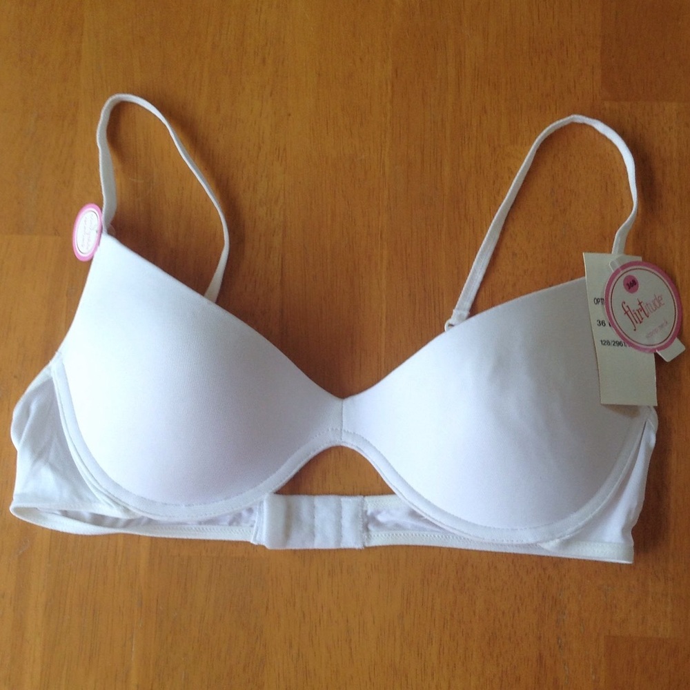 Flirtitude Scoop Neck Bra - 36B - NWT $15